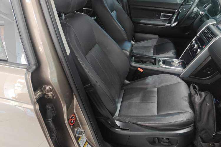 Used Land Rover Discovery Sport 2016 2.0T HSE Right Front Seat