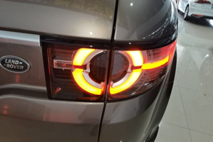 Used Land Rover Discovery Sport 2016 2.0T HSE Right Rear Taillight