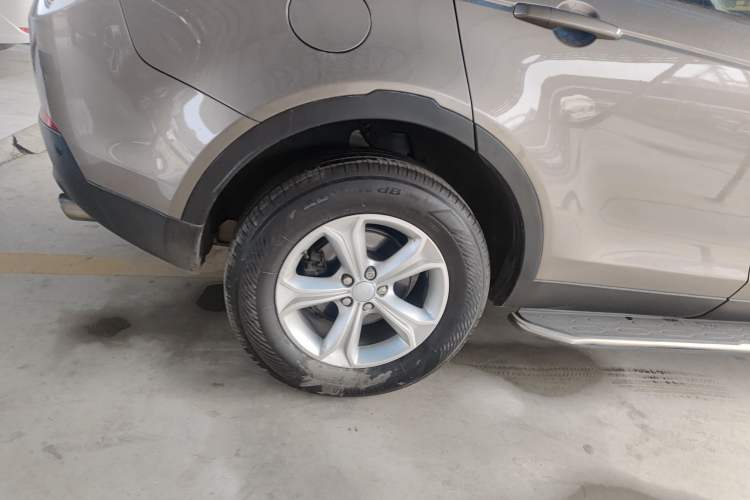 Used Land Rover Discovery Sport 2016 2.0T S Right Rear Wheel Hub