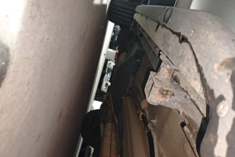 Used Land Rover Discovery Sport 2016 2.0T HSE Right Side Sill