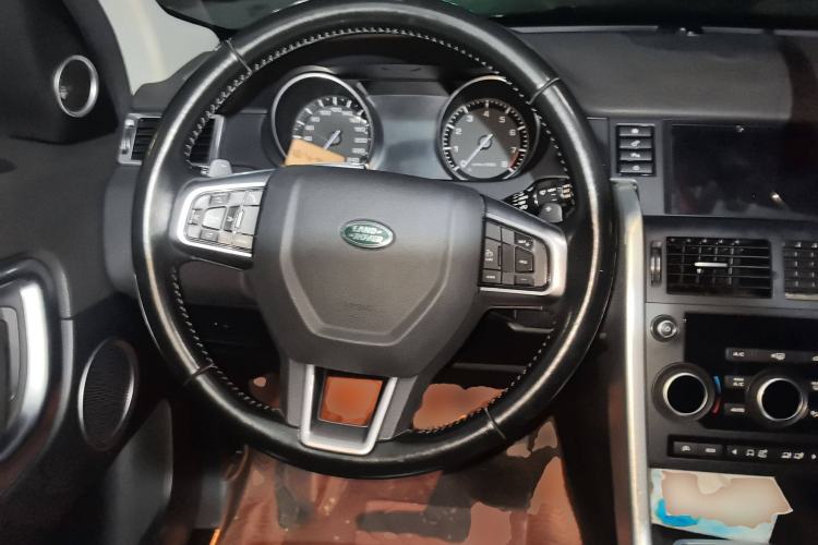 Used Land Rover Discovery Sport 2016 2.0T SE Steering Wheel