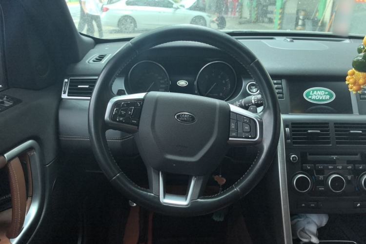 Used Land Rover Discovery Sport 2016 2.0T HSE Steering Wheel