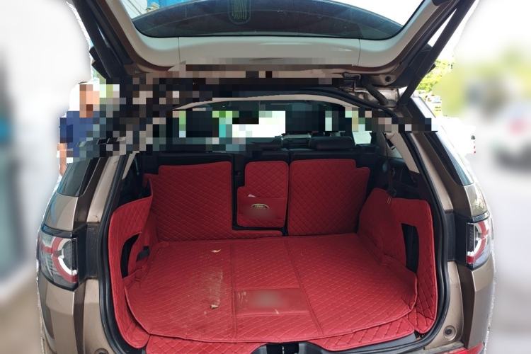 Used Land Rover Discovery Sport 2016 2.0T HSE Trunk