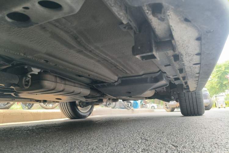 Used Land Rover Discovery Sport 2016 2.0T HSE Chassis Front Left