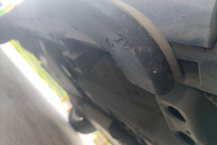 Used Land Rover Discovery Sport 2016 2.0T SE Chassis Front Right