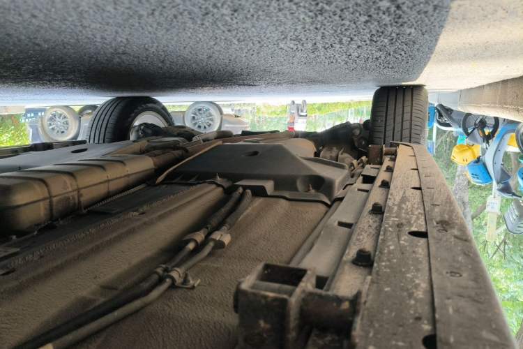 Used Land Rover Discovery Sport 2016 2.0T HSE Chassis Front Right