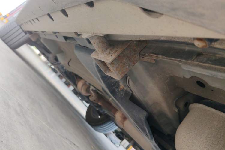 Used Land Rover Discovery Sport 2016 2.0T SE Chassis Rear Left