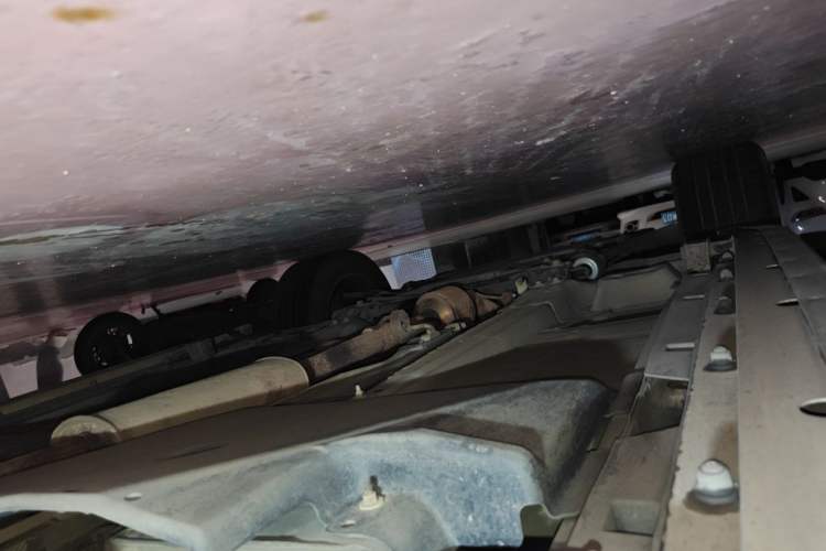 Used Land Rover Discovery Sport 2016 2.0T SE Chassis Rear Left