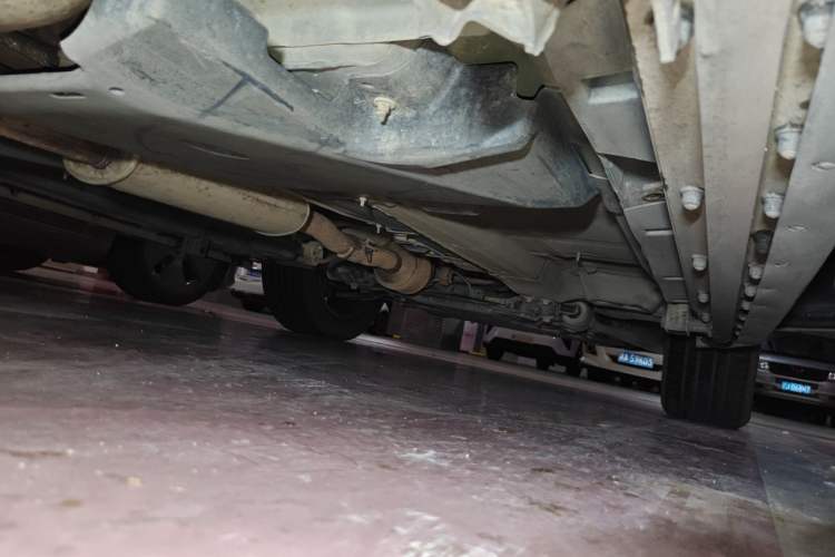 Used Land Rover Discovery Sport 2016 2.0T SE Chassis Rear Right