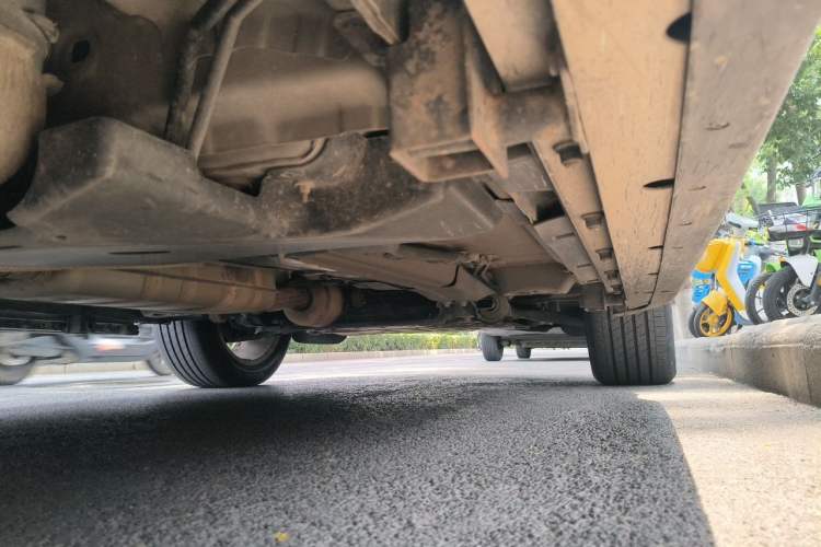 Used Land Rover Discovery Sport 2016 2.0T HSE Chassis Rear Right