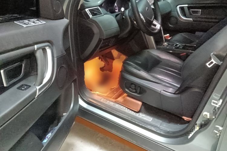 Used Land Rover Discovery Sport 2016 2.0T SE Driver Seat