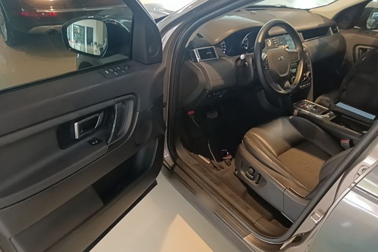 Used Land Rover Discovery Sport 2016 2.0T S Driver Seat