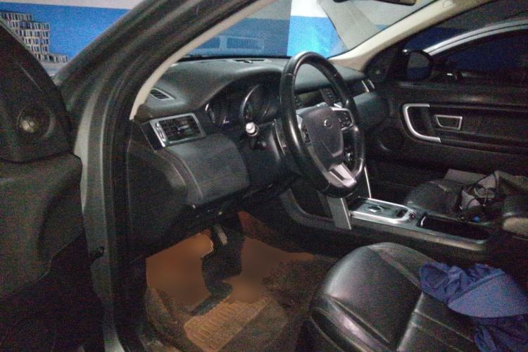 Used Land Rover Discovery Sport 2016 2.0T SE Driver Seat