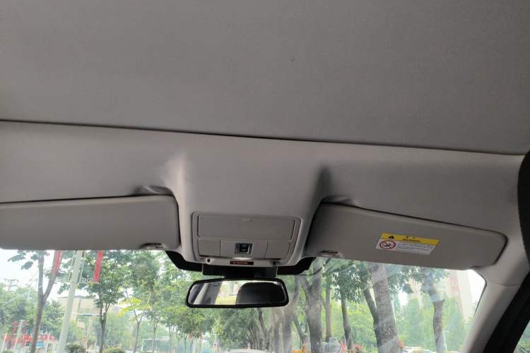 Used Land Rover Discovery Sport 2016 2.0T HSE Headliner