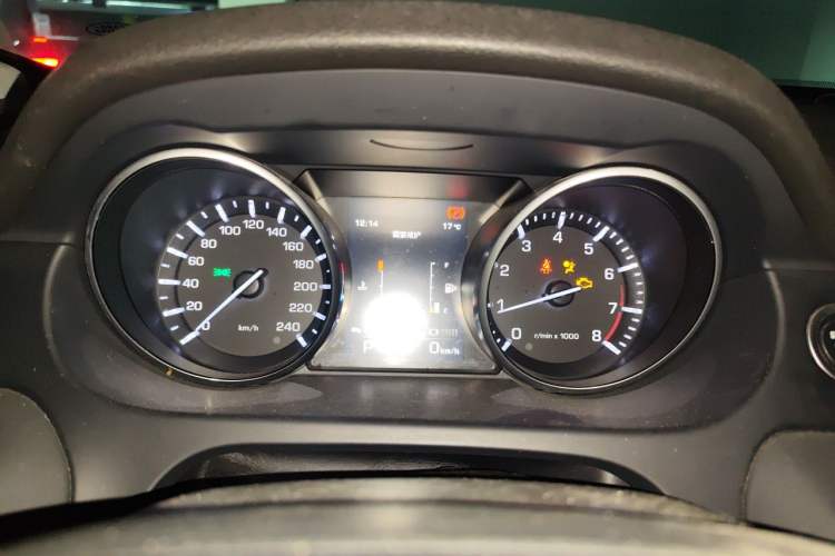 Used Land Rover Discovery Sport 2016 2.0T HSE Instrument Cluster
