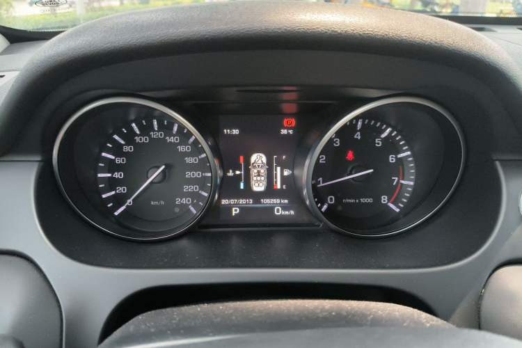 Used Land Rover Discovery Sport 2016 2.0T HSE Instrument Cluster