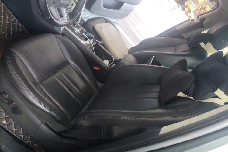 Used Land Rover Discovery Sport 2016 2.0T SE Left Front Seat