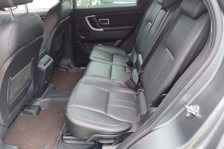 Used Land Rover Discovery Sport 2016 2.0T HSE Left Rear Seat