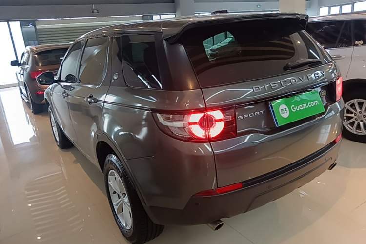 Used Land Rover Discovery Sport 2016 2.0T S Rear Left 45 Deg