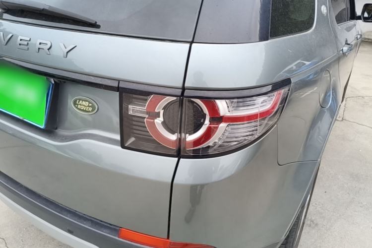 Used Land Rover Discovery Sport 2016 2.0T HSE Right Rear Taillight
