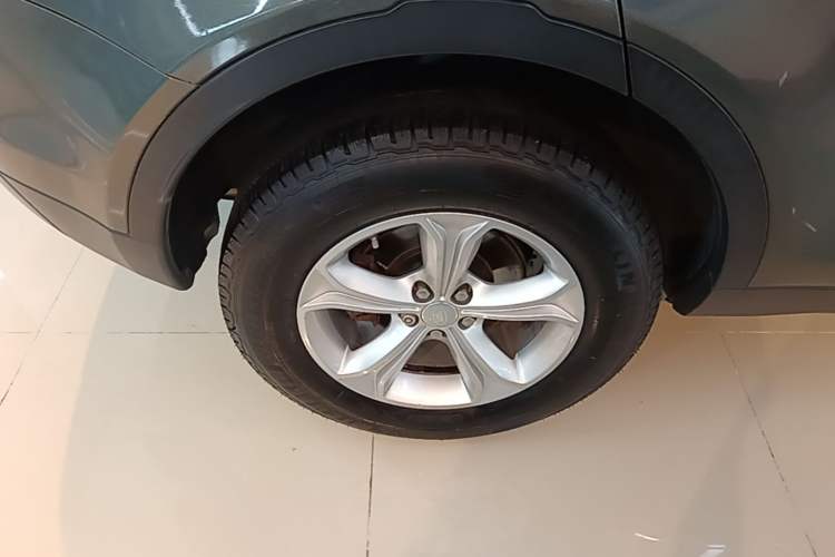 Used Land Rover Discovery Sport 2016 2.0T S Right Rear Wheel Hub