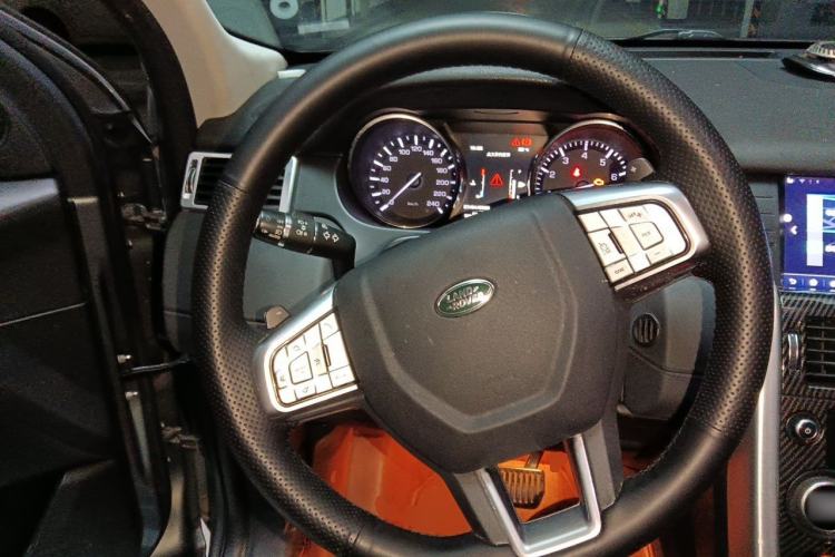 Used Land Rover Discovery Sport 2016 2.0T SE Steering Wheel