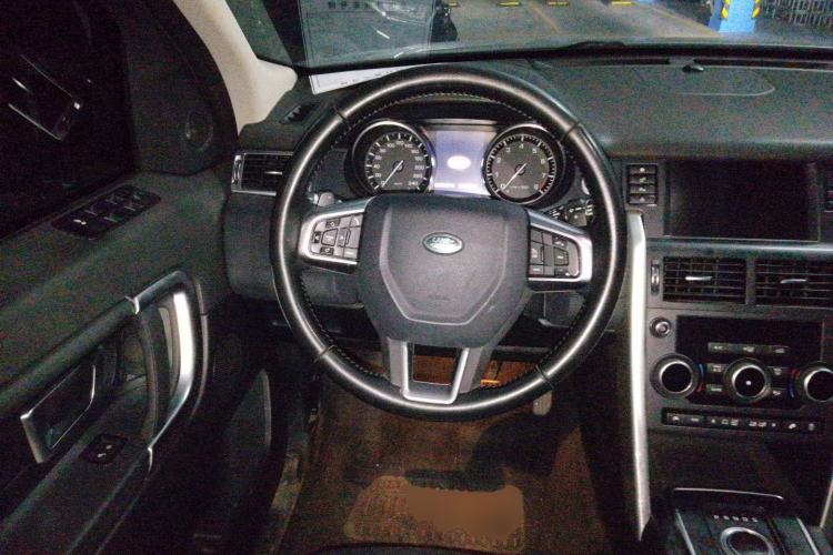 Used Land Rover Discovery Sport 2016 2.0T SE Steering Wheel
