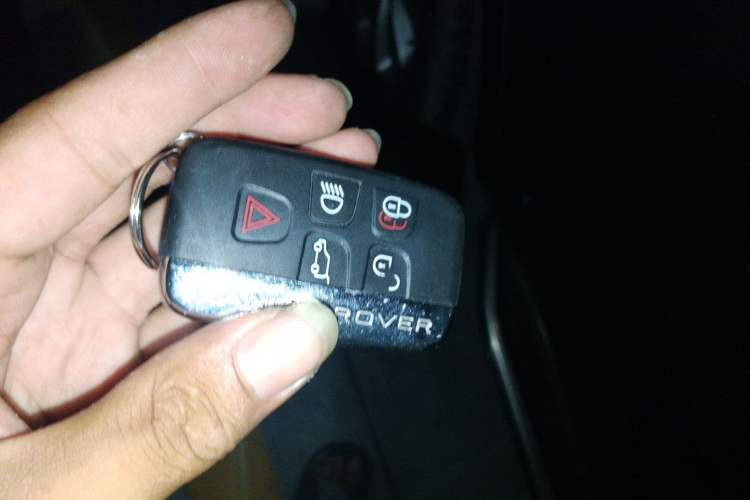 Used Land Rover Discovery Sport 2016 2.0T SE Vehicle Key