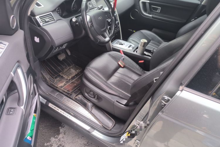 Used Land Rover Discovery Sport 2016 2.0T SE Driver Seat