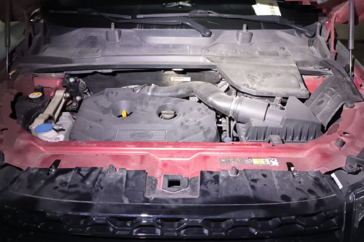 Used Land Rover Discovery Sport 2016 2.0T SE Engine Bay