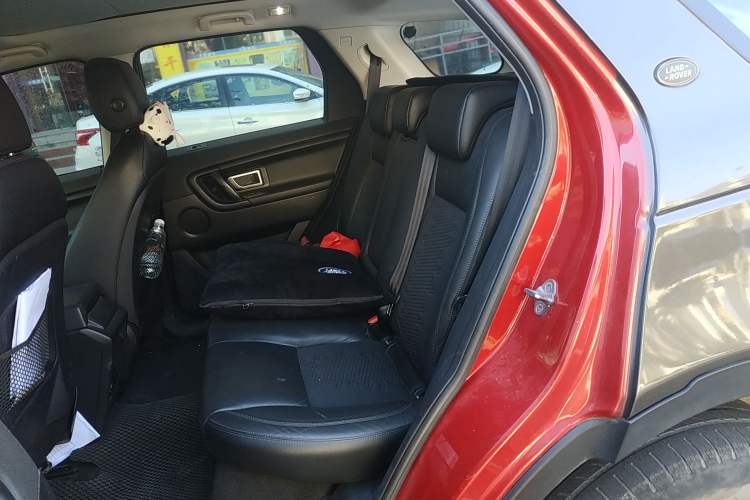Used Land Rover Discovery Sport 2016 2.0T S Left Rear Seat