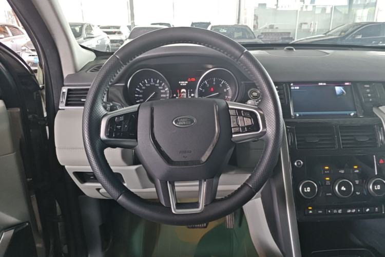 Used Land Rover Discovery Sport 2016 2.0T SE Steering Wheel