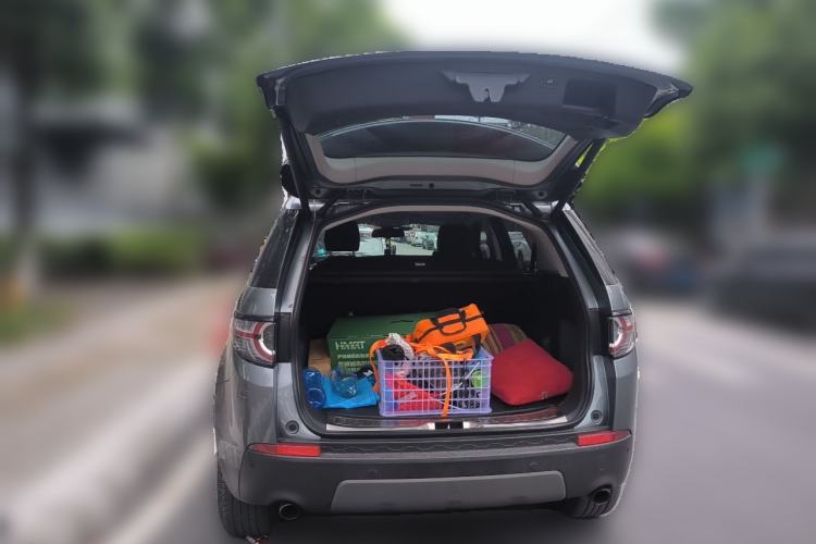 Used Land Rover Discovery Sport 2016 2.0T SE Trunk