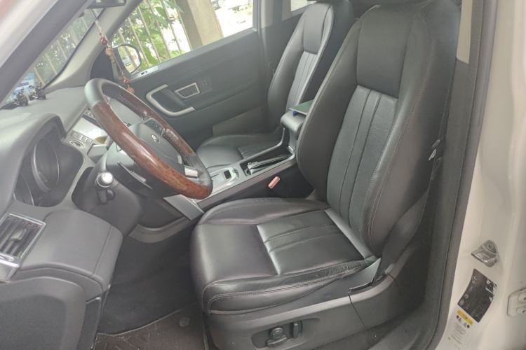Used Land Rover Discovery Sport 2016 2.0T HSE Left Front Seat