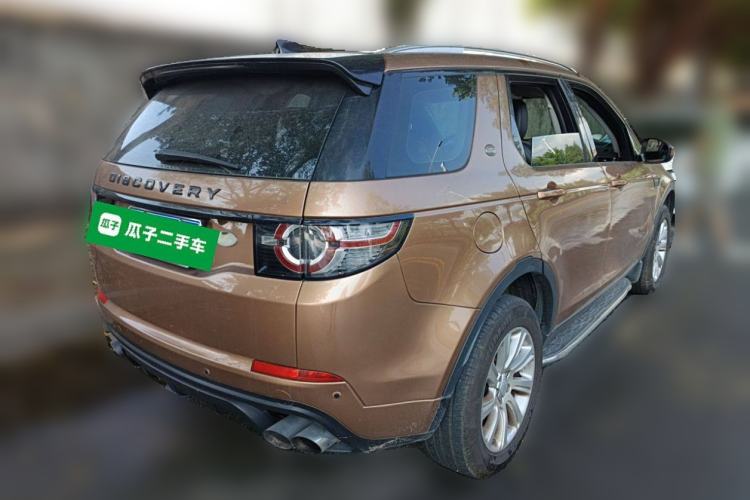 Used Land Rover Discovery Sport 2016 2.0T SE Rear Right 45 Deg
