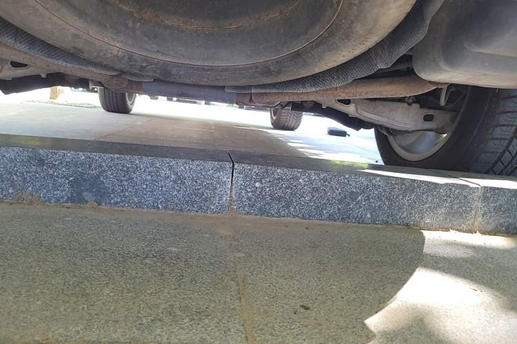 Used Land Rover Discovery Sport 2016 2.0T HSE Chassis Rear