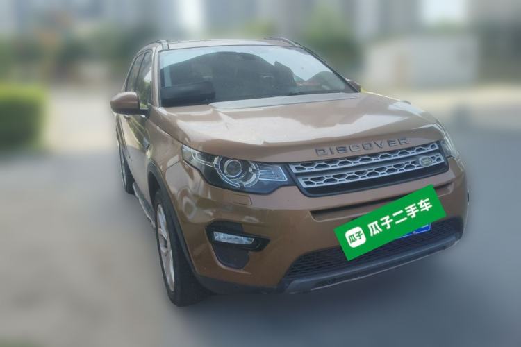 Used Land Rover Discovery Sport 2016 2.0T HSE Front Right 45 Deg