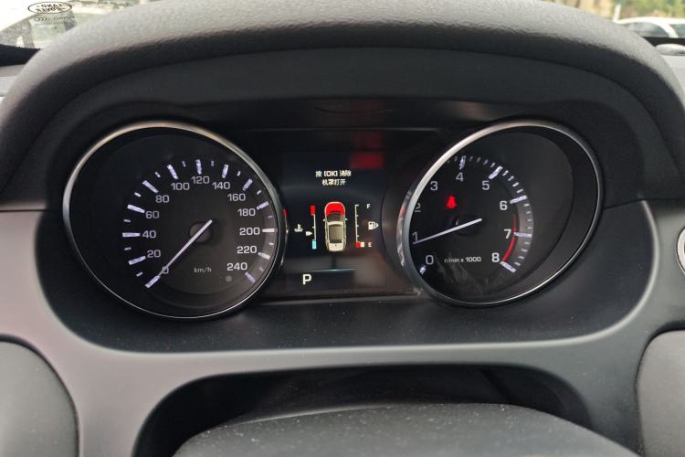 Used Land Rover Discovery Sport 2016 2.0T SE Instrument Cluster