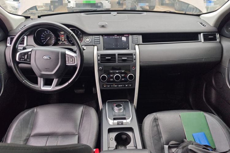 Used Land Rover Discovery Sport 2016 2.0T SE Interior 2