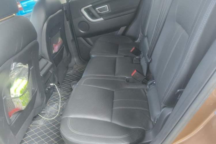 Used Land Rover Discovery Sport 2016 2.0T HSE Left Rear Seat