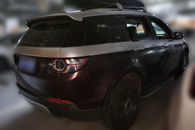 Used Land Rover Discovery Sport 2016 2.0T HSE Rear Right 45 Deg