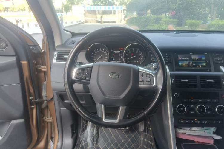 Used Land Rover Discovery Sport 2016 2.0T HSE Steering Wheel
