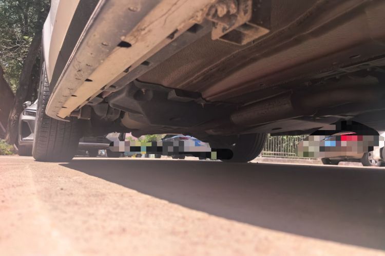 Used Land Rover Discovery Sport 2016 2.0T SE Chassis Front Right
