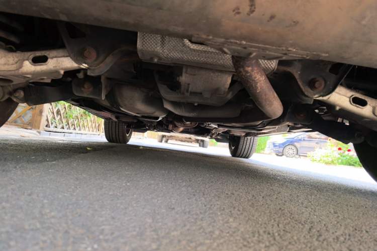 Used Land Rover Discovery Sport 2016 2.0T SE Chassis Rear
