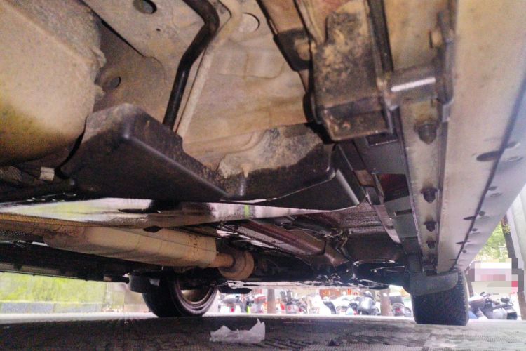 Used Land Rover Discovery Sport 2016 2.0T HSE Chassis Rear Right