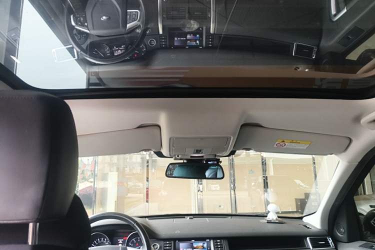Used Land Rover Discovery Sport 2016 2.0T SE Headliner