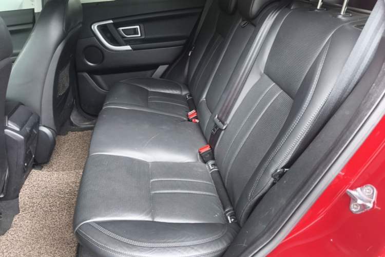 Used Land Rover Discovery Sport 2016 2.0T SE Left Rear Seat