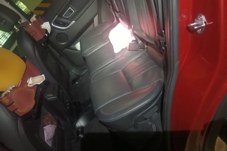 Used Land Rover Discovery Sport 2016 2.0T HSE Left Rear Seat