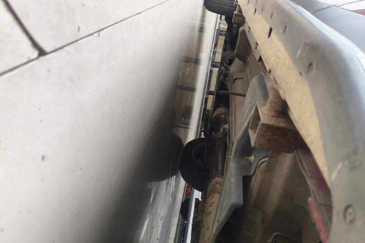 Used Land Rover Discovery Sport 2016 2.0T SE Left Side Sill