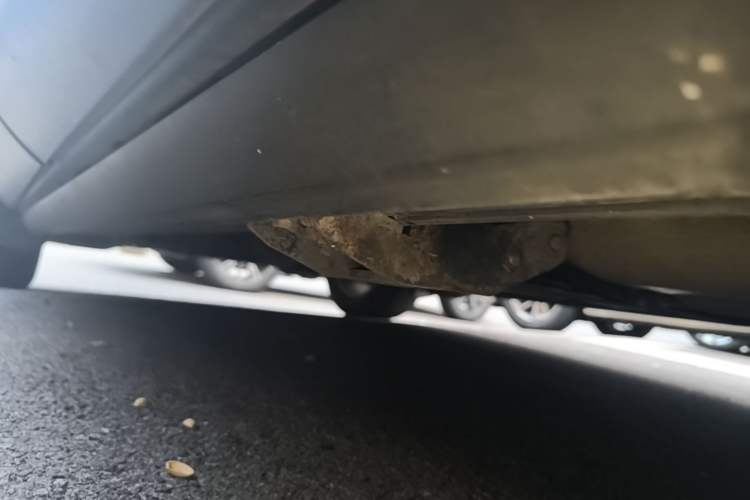 Used Land Rover Discovery Sport 2016 2.0T SE Left Side Sill